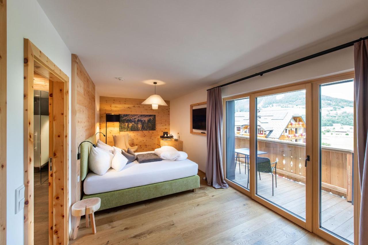 Almgut - Mountain Wellness Hotel Занкт-Марґаретен-ім-Лунґау Екстер'єр фото
