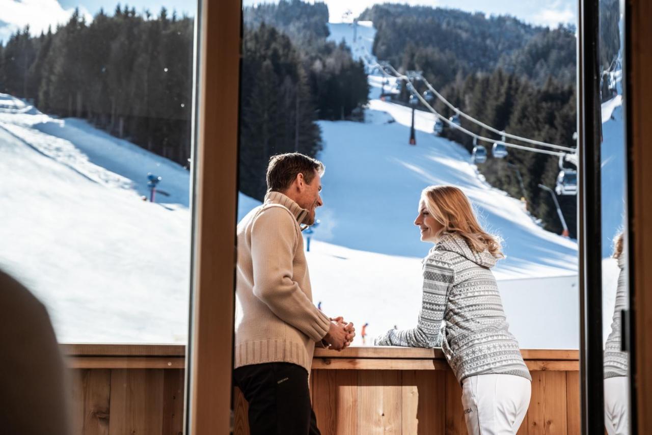 Almgut - Mountain Wellness Hotel Занкт-Марґаретен-ім-Лунґау Екстер'єр фото