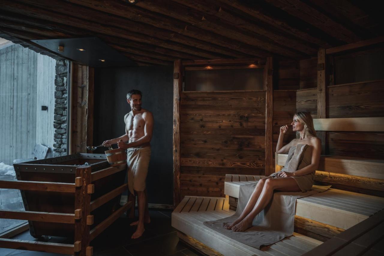 Almgut - Mountain Wellness Hotel Занкт-Марґаретен-ім-Лунґау Екстер'єр фото